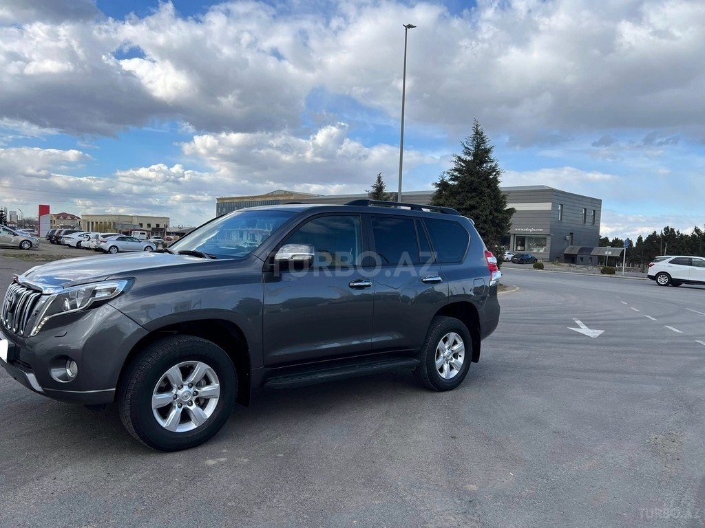 Toyota Land Cruiser Prado