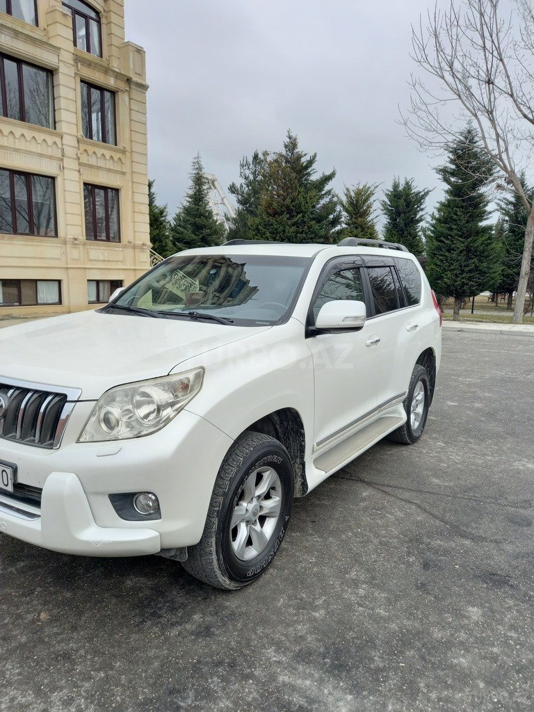 Toyota Land Cruiser Prado