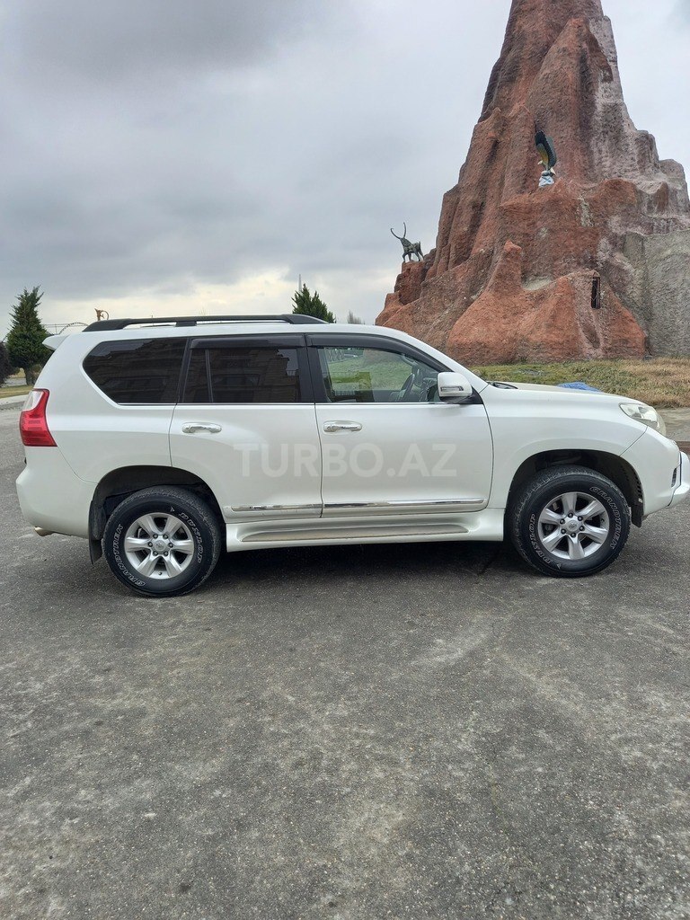 Toyota Land Cruiser Prado