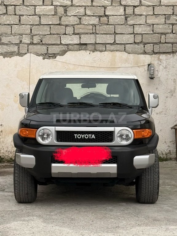 Toyota FJ Cruiser
