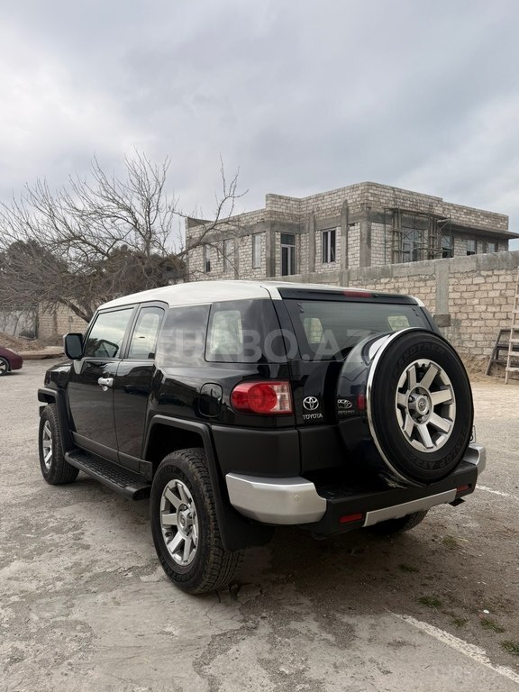 Toyota FJ Cruiser