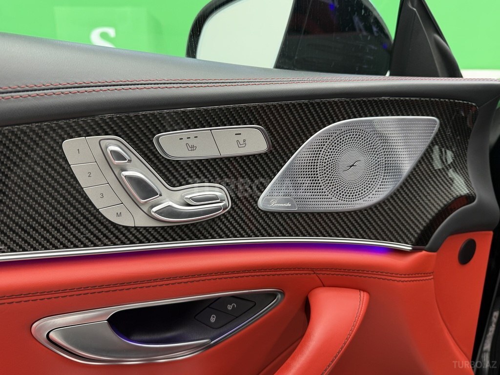 Mercedes AMG GT 43 4MATIC+