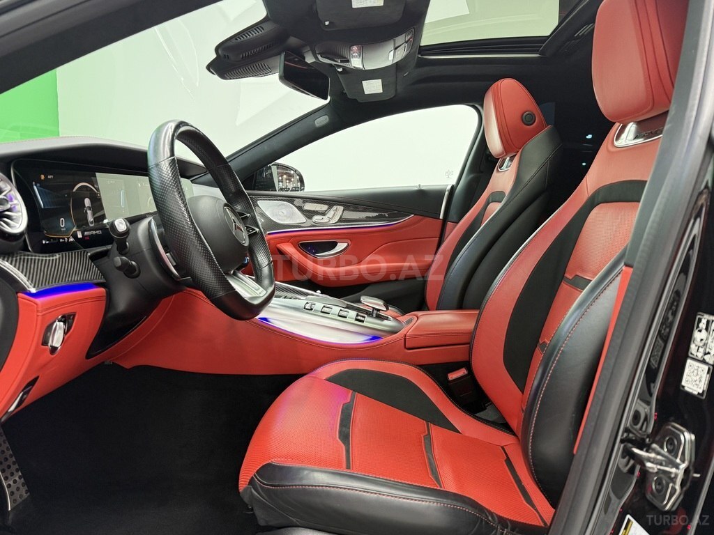 Mercedes AMG GT 43 4MATIC+