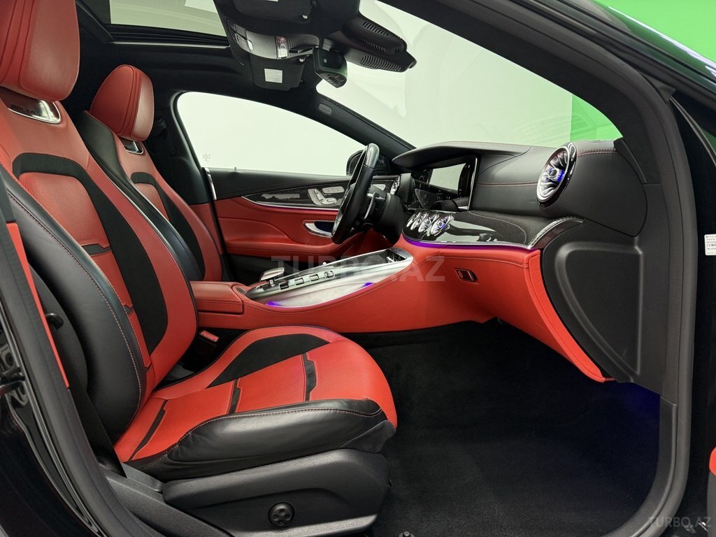 Mercedes AMG GT 43 4MATIC+