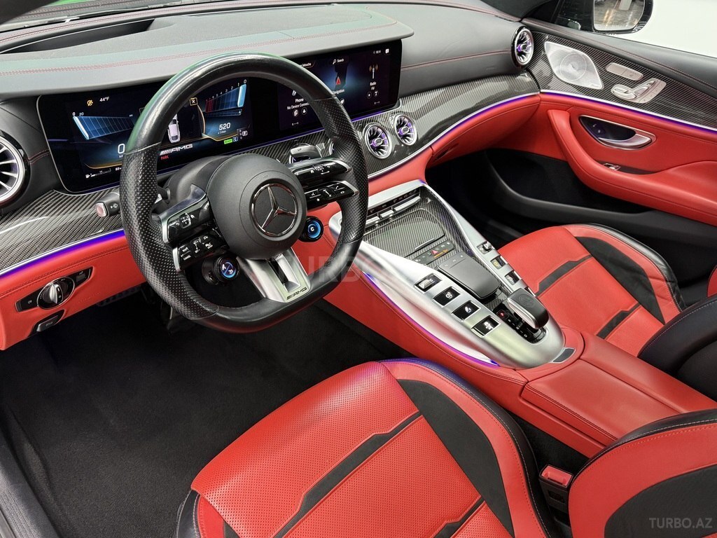 Mercedes AMG GT 43 4MATIC+