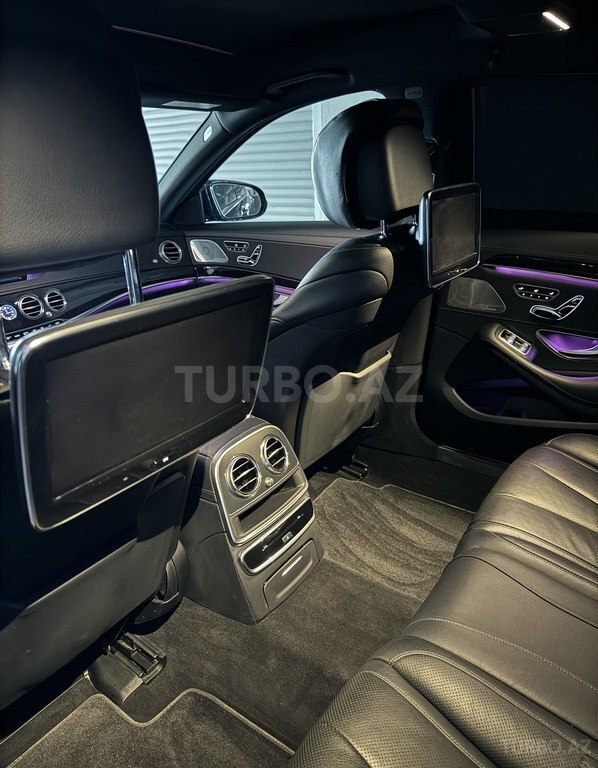 Mercedes S 400