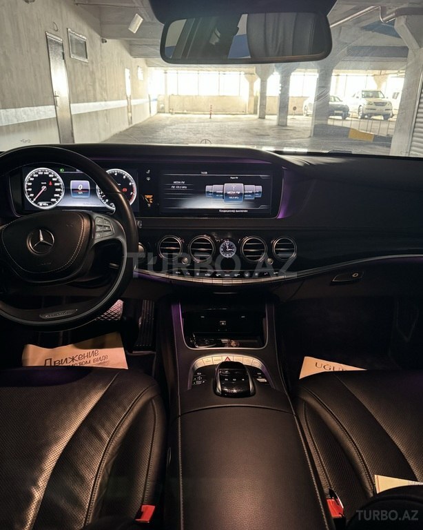 Mercedes S 400
