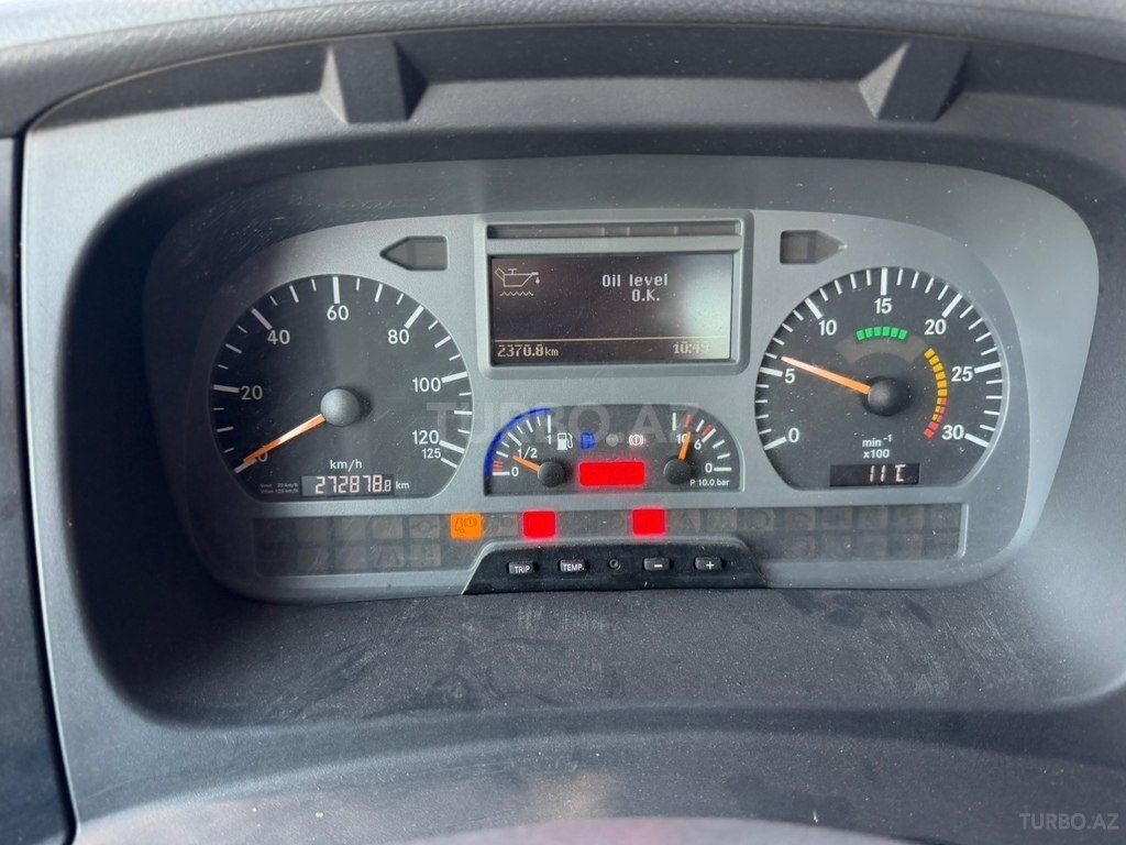 Mercedes Atego 818