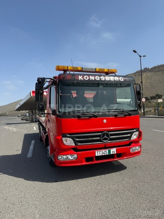 Mercedes Atego 818