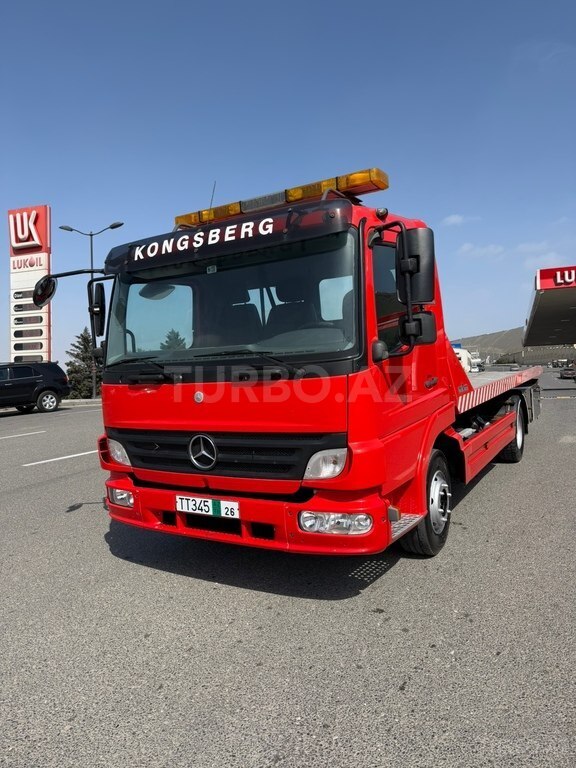 Mercedes Atego 818