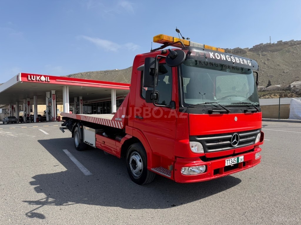 Mercedes Atego 818