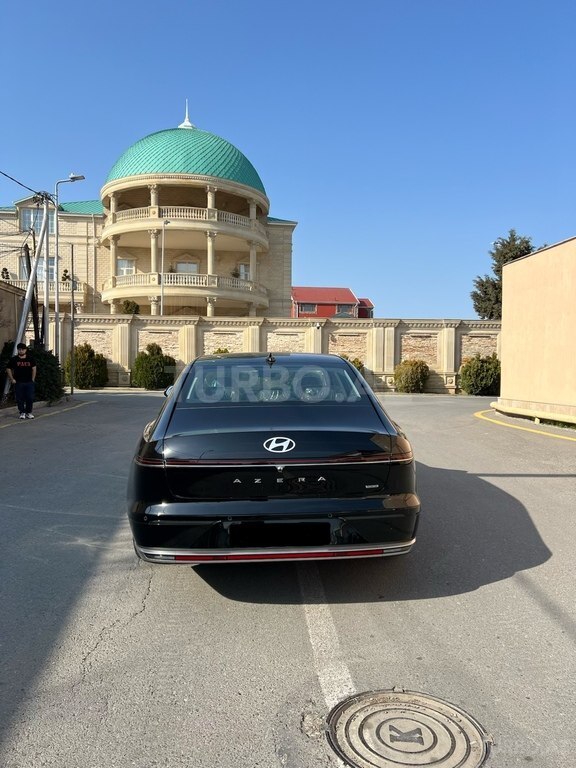 Hyundai Azera