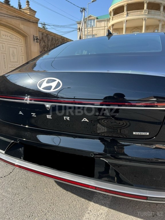 Hyundai Azera