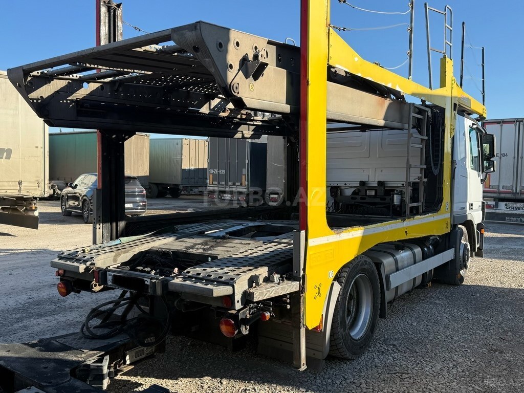 Mercedes Actros 1844