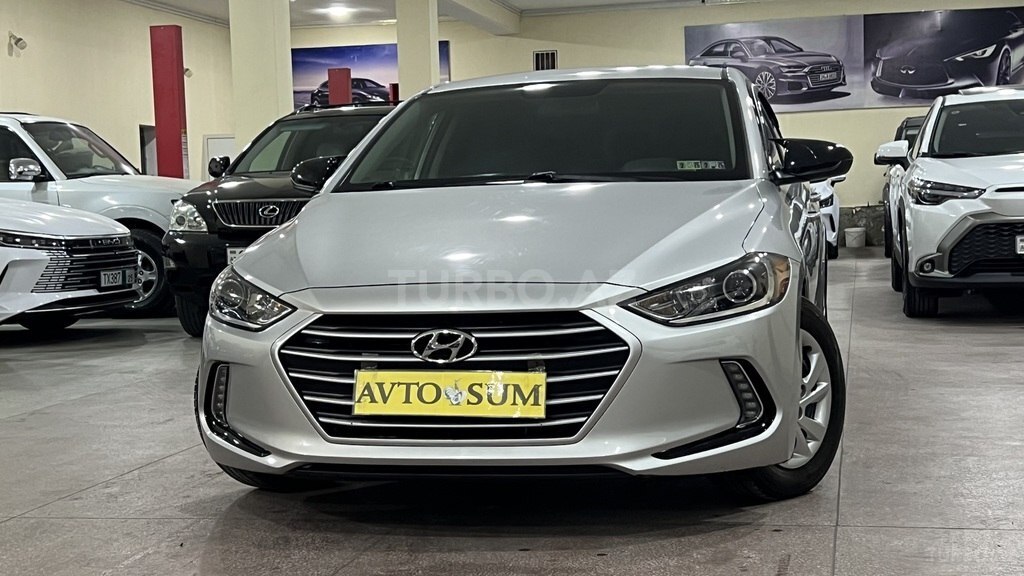 Hyundai Elantra