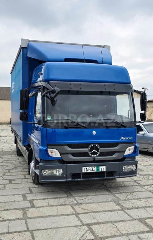 Mercedes Atego 818