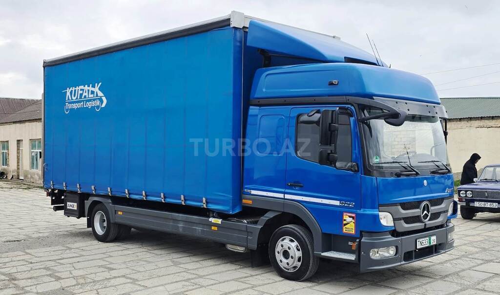 Mercedes Atego 818