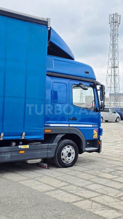 Mercedes Atego 818