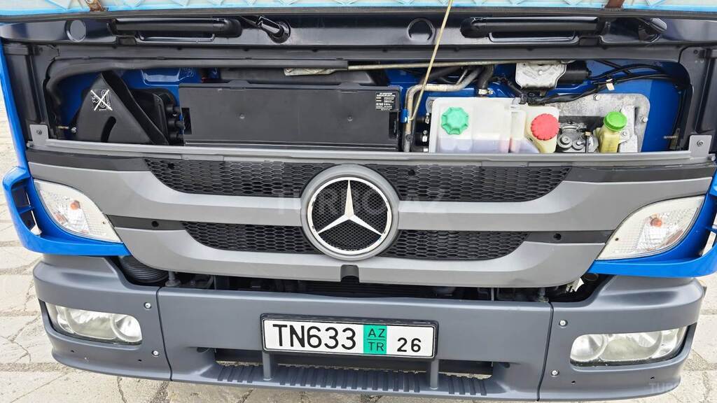 Mercedes Atego 818