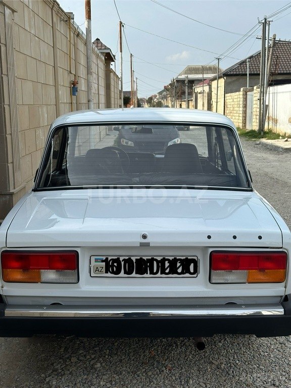 LADA (VAZ) 2107