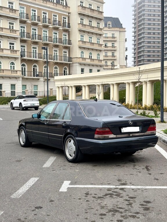 Mercedes S 300