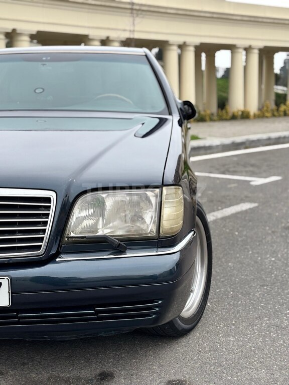Mercedes S 300