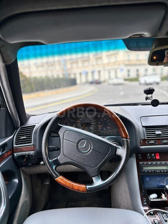 Mercedes S 300