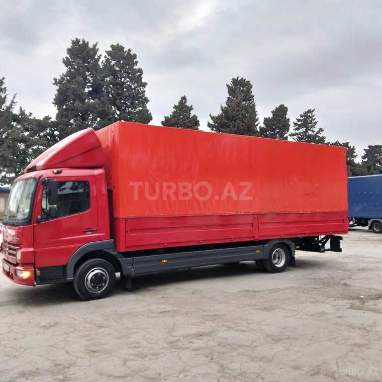 Mercedes Atego 818