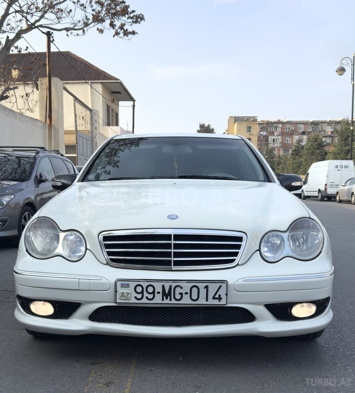 Mercedes C 230