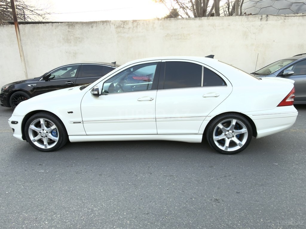 Mercedes C 230