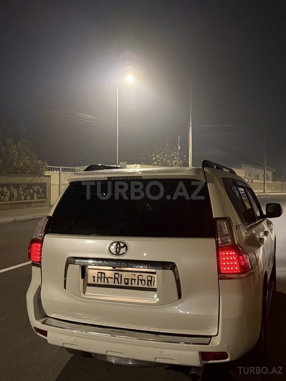 Toyota Land Cruiser Prado