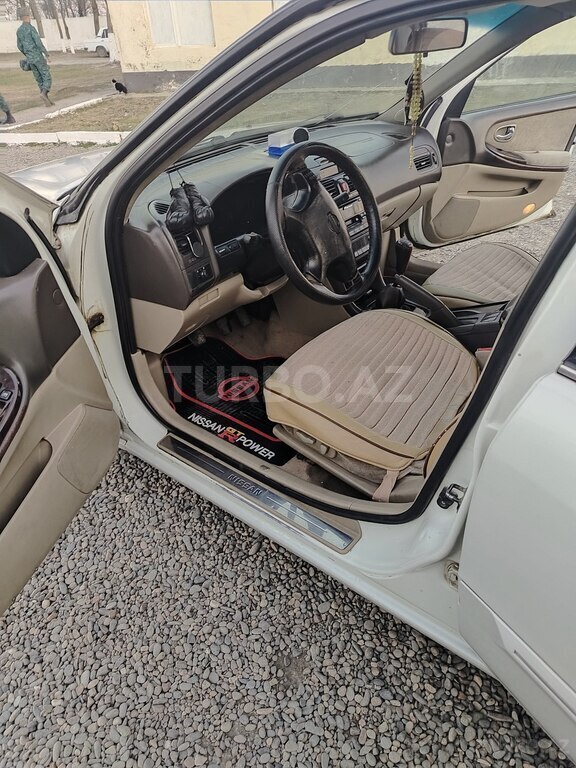 Nissan Maxima