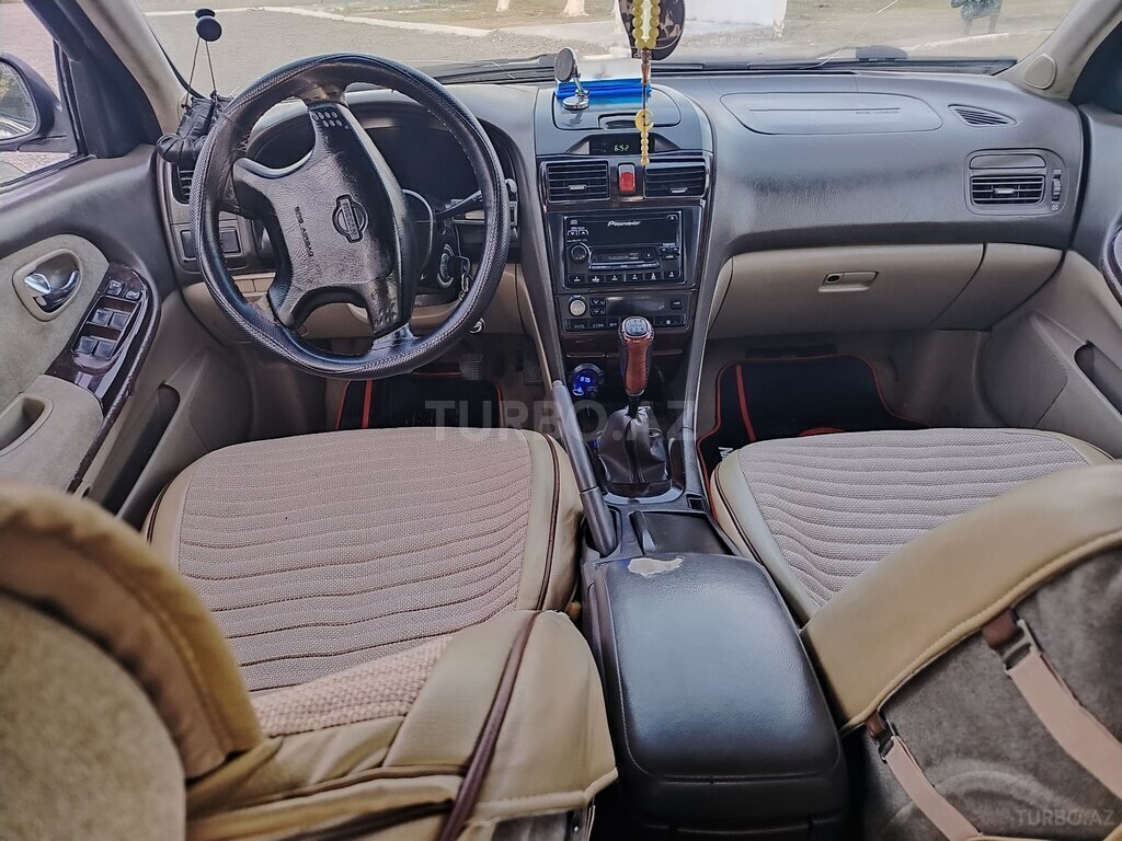 Nissan Maxima