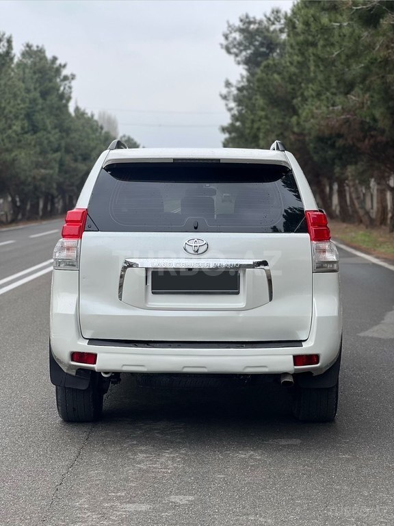 Toyota Land Cruiser Prado