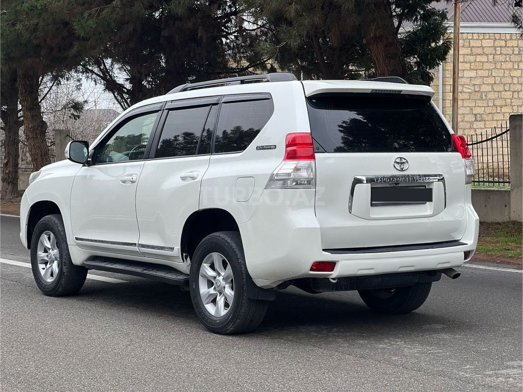 Toyota Land Cruiser Prado