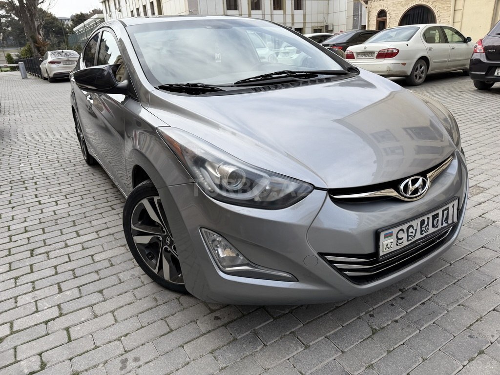 Hyundai Elantra