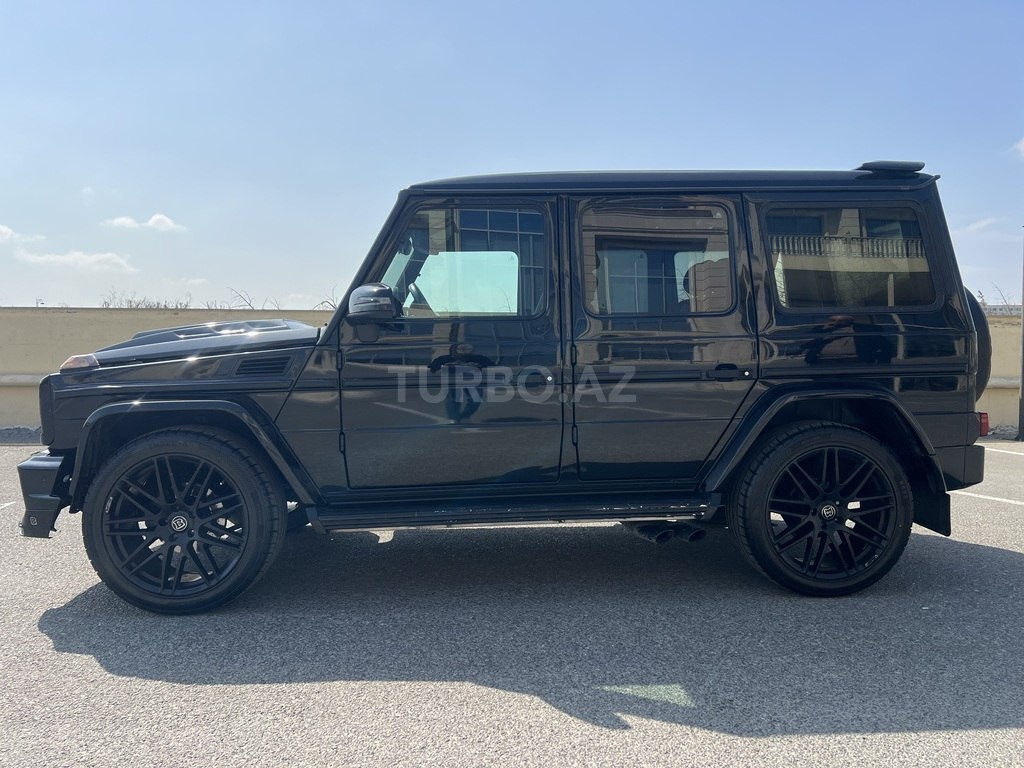 Mercedes G 500