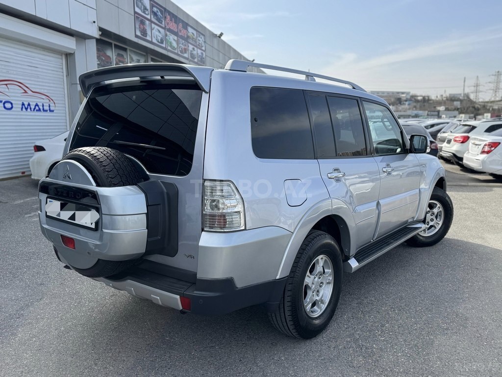 Mitsubishi Pajero