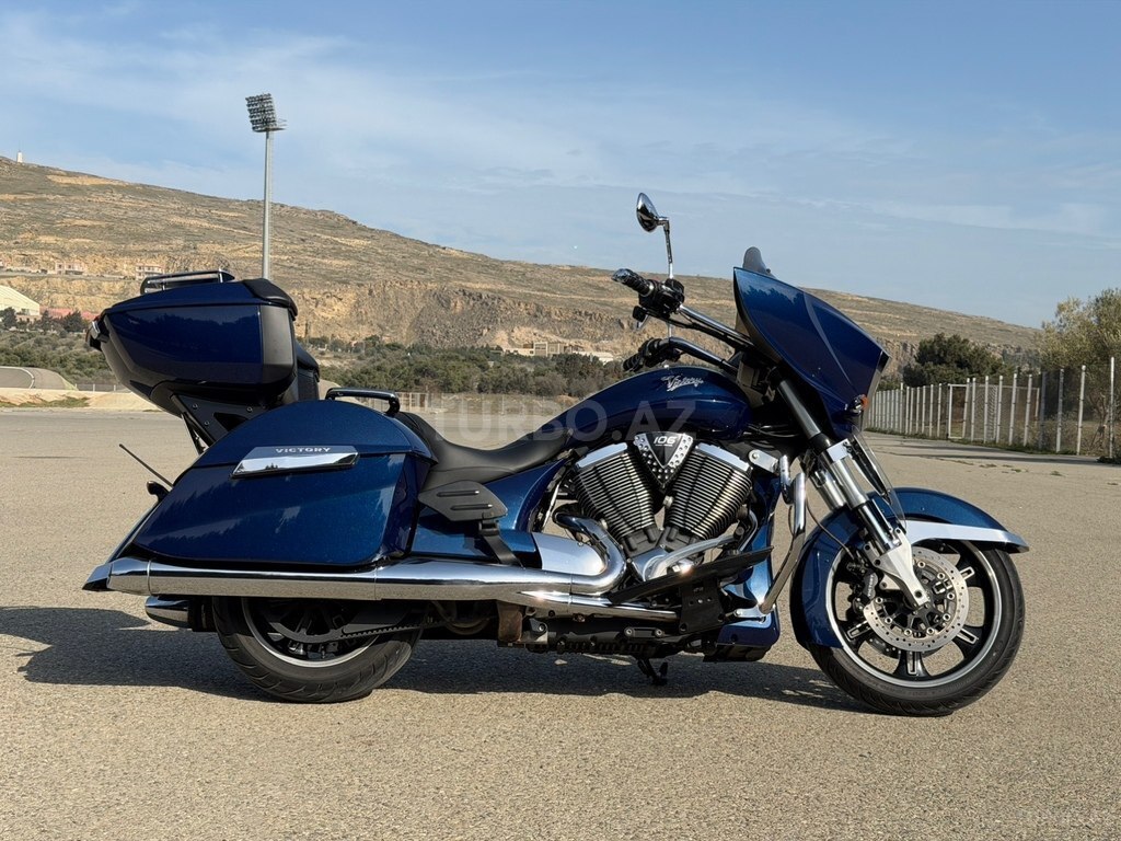 Victory Cross Country Tour