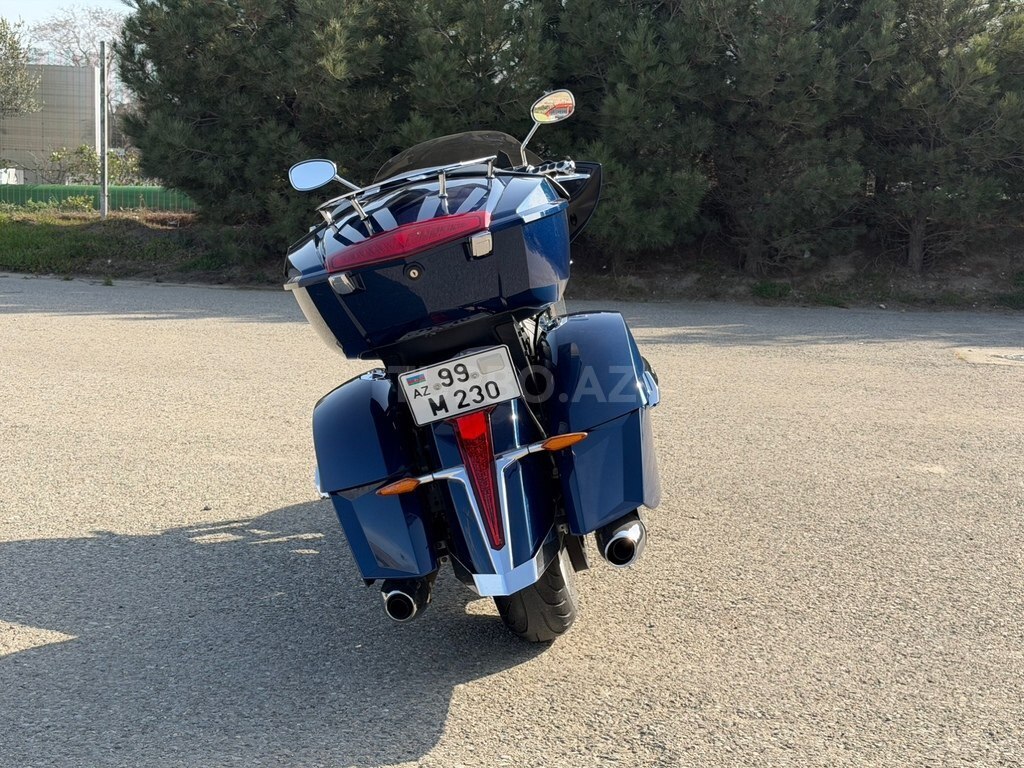 Victory Cross Country Tour