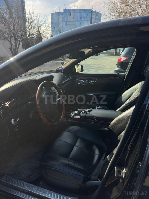 Mercedes S 350