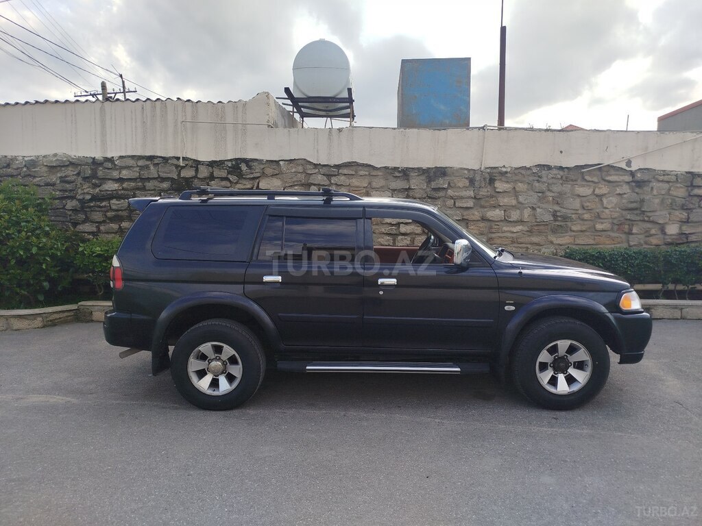 Mitsubishi Montero Sport