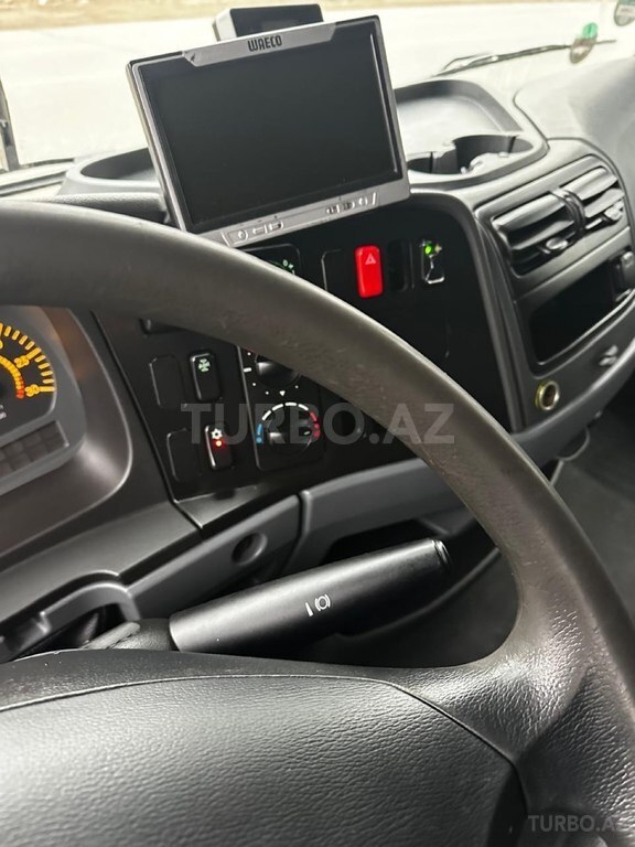 Mercedes Atego 818