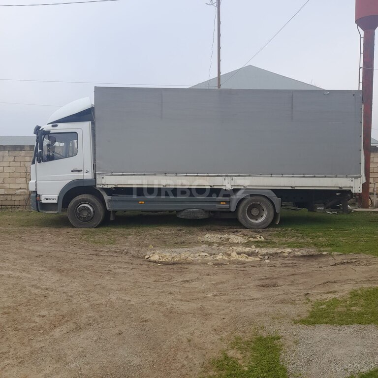 Mercedes Atego 1222