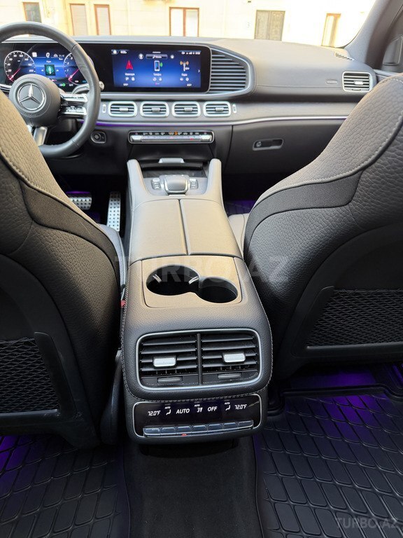 Mercedes GLS 450 4MATIC