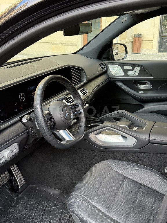 Mercedes GLS 450 4MATIC