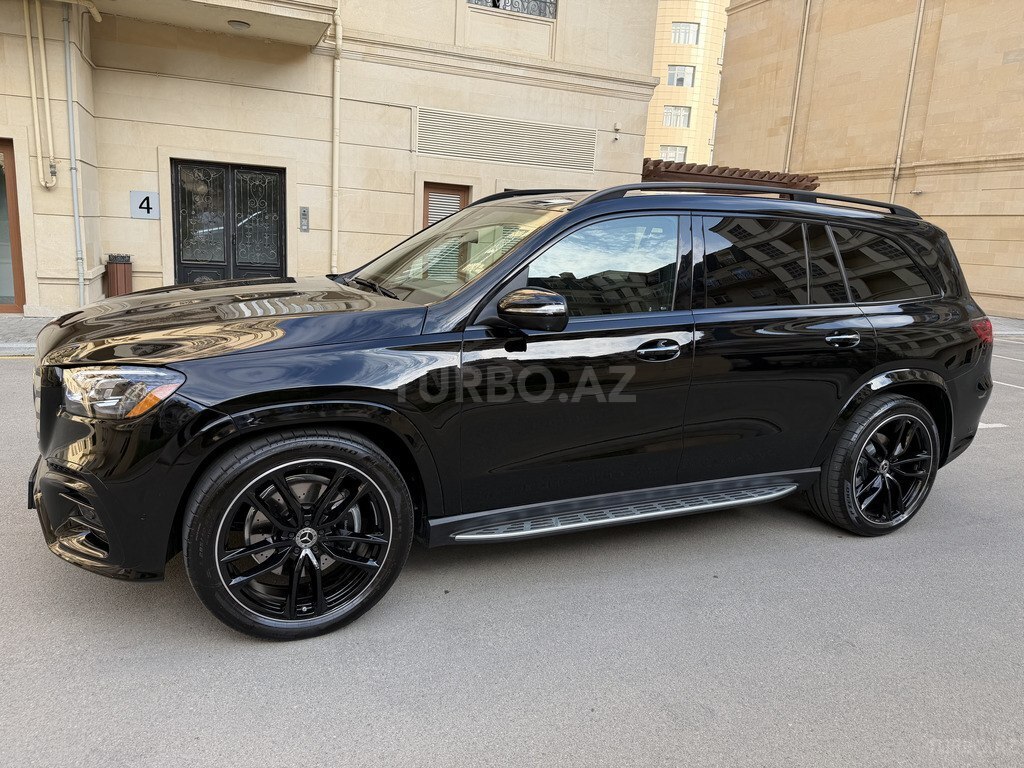 Mercedes GLS 450 4MATIC