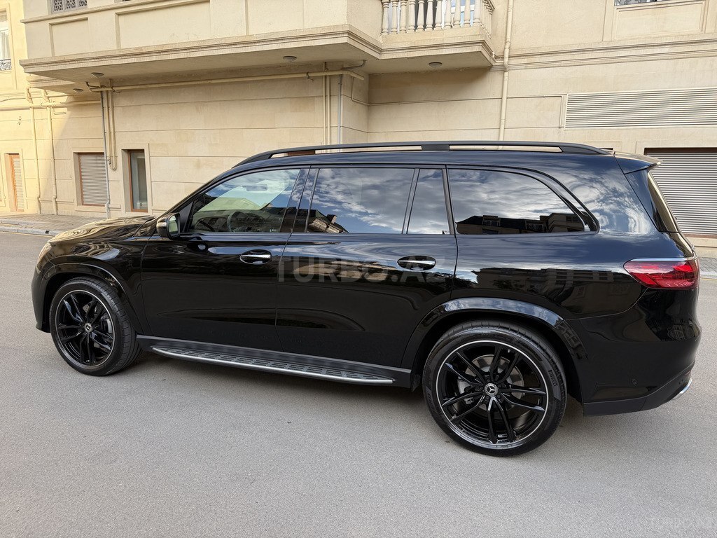 Mercedes GLS 450 4MATIC