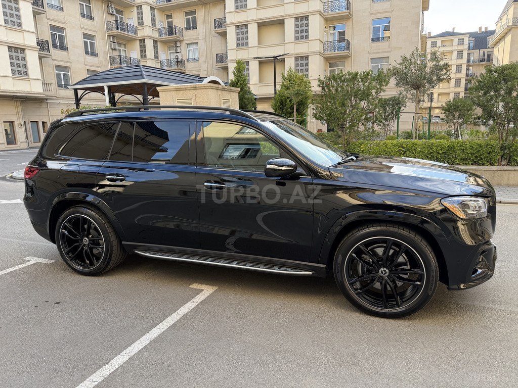 Mercedes GLS 450 4MATIC