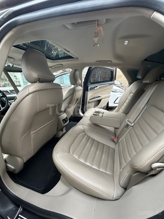 Ford Fusion (North America)